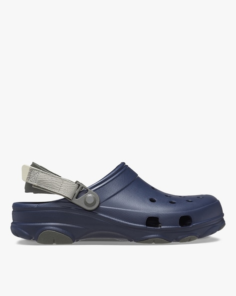 Ajio deals crocs sale