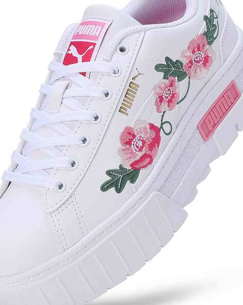 Mayze Embroidery Lace-Up Sneakers