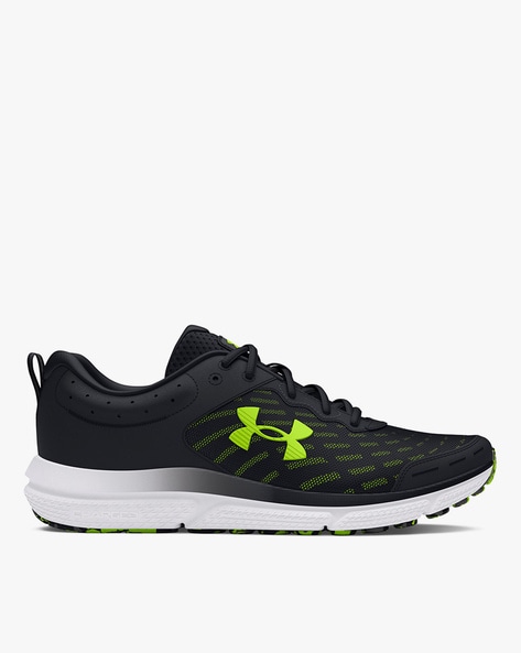 Charged Assert 10 Wide 4E Running Shoes