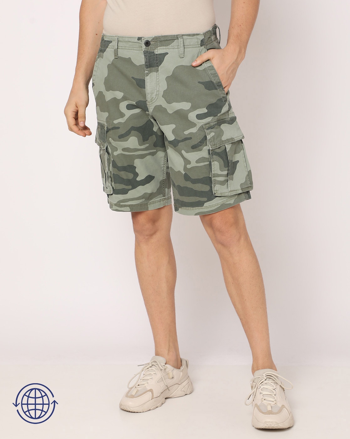 Gap mens cargo clearance shorts