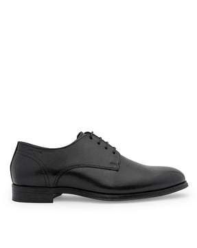Red tape formal cheap shoes online sale