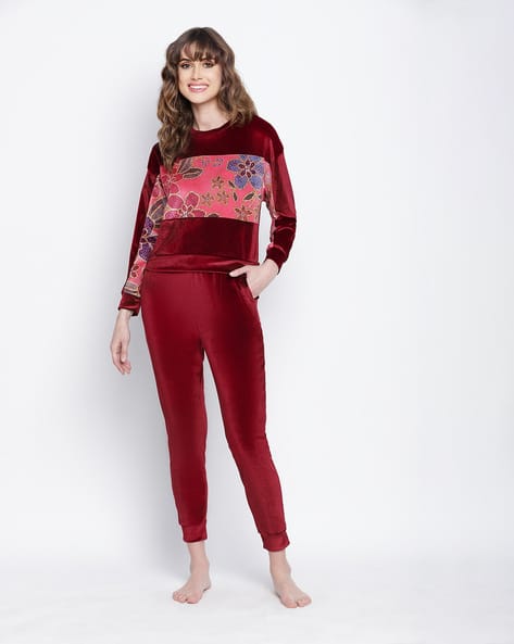 Buy Red Tracksuits for Women by BELUXE Online