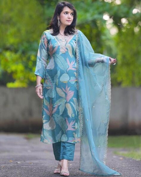 Women Floral Print Straight Kurta & Pants with Dupatta