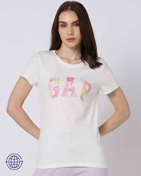 Gap white t shirt on sale ladies