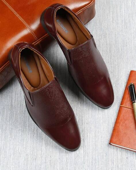 KOSHER Men Slip-On Heeled Shoes with Pointed