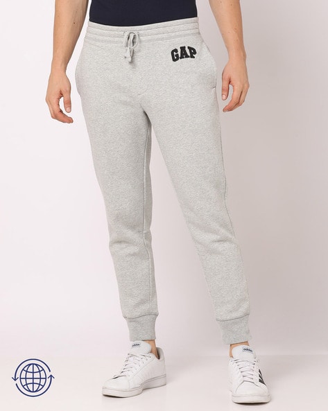 GAP Men's Logo Fleece Joggers, Camouflage, Medium : Amazon.in: Clothing &  Accessories