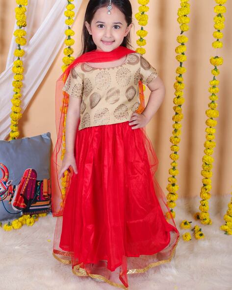 Off-White Georgette Sequins Embroidered Lehenga Set For Girls Design by  Fayon Kids at Pernia's Pop Up Shop 2024
