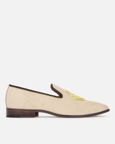 Men Embroidered Slip-On Shoes