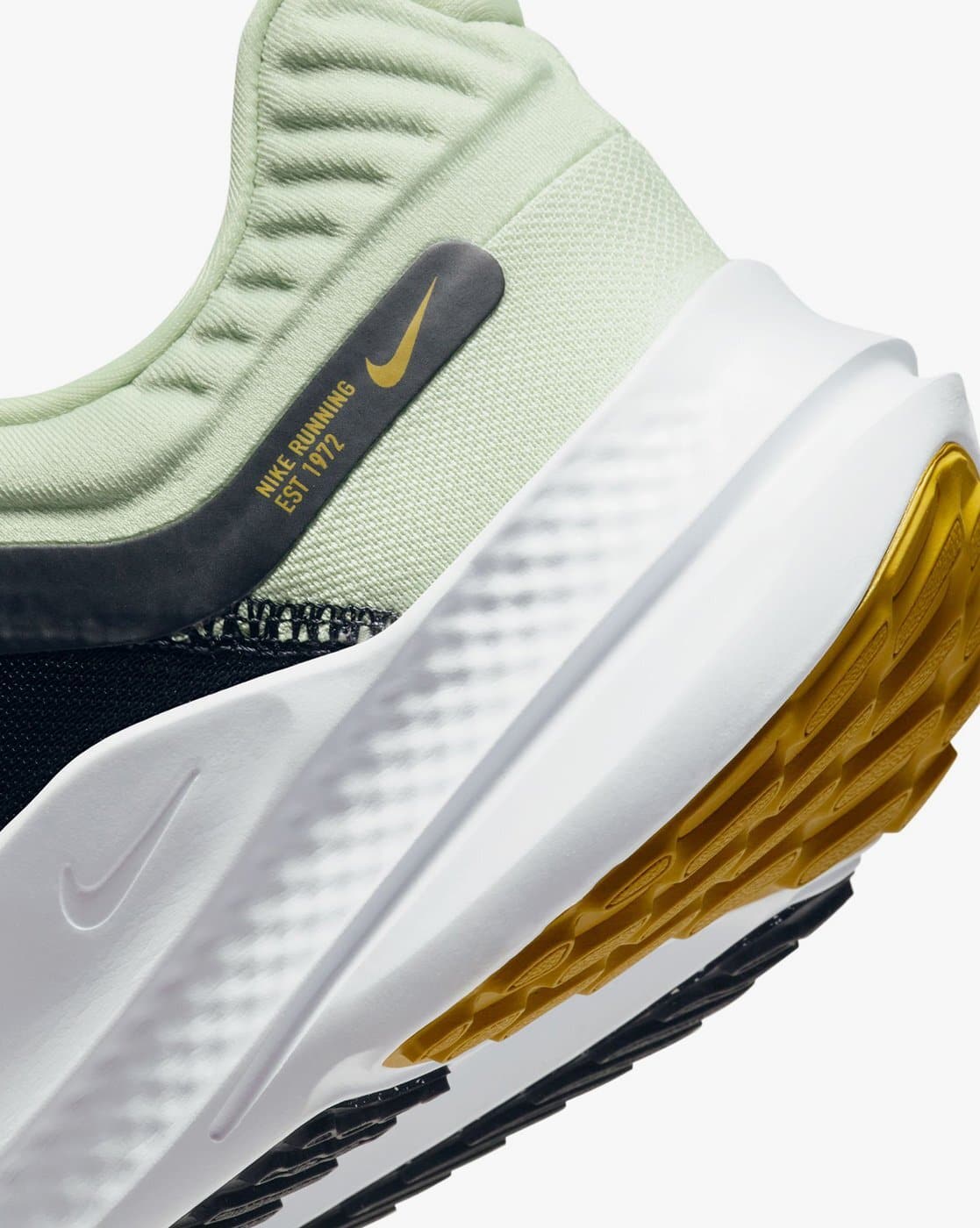 nike zoom fly sp desert moss