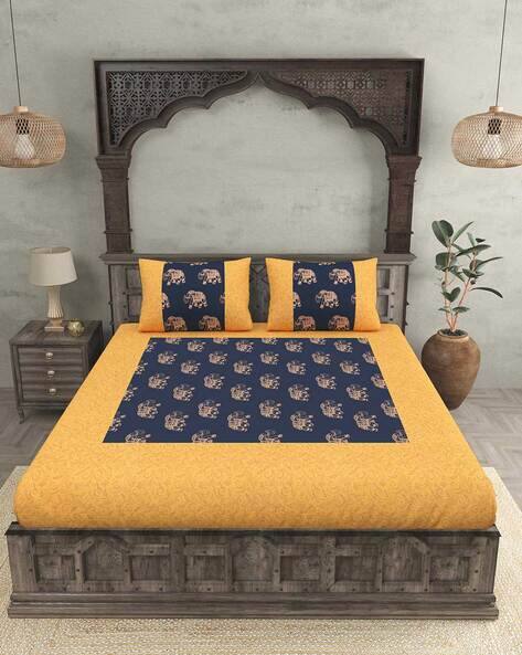 Jaipur Fabric Graphic Print Double Bedsheet with Pillow Covers