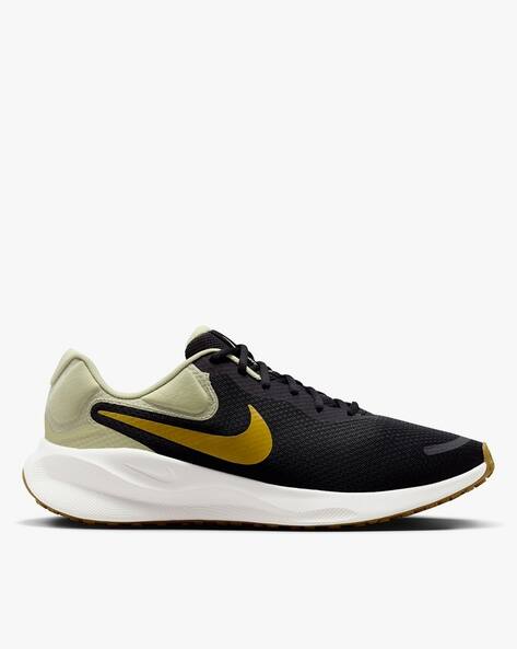 NIKE Revolution 7 Running Shoes