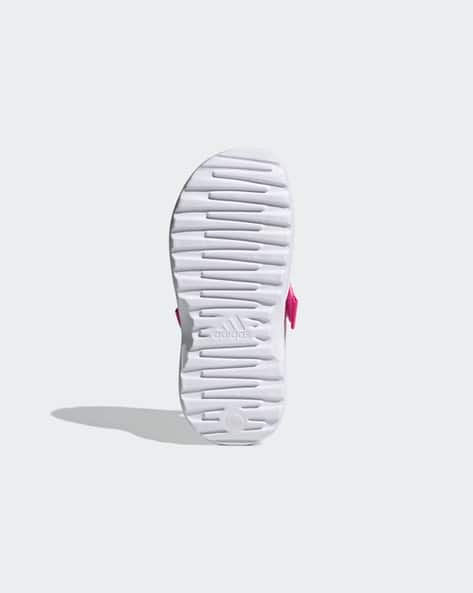 nike sandals clear bottom