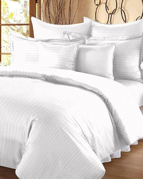 Jaipur Fabric Striped Bedsheet with Pillow Covers