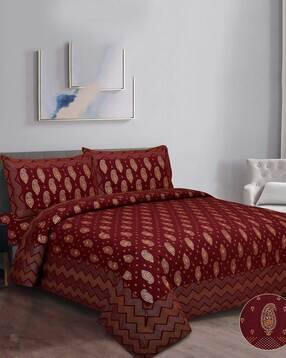 Printed Double Bedsheet with Pillow Covers