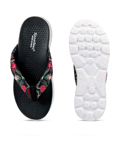 Buy Black Flip Flop & Slippers for Women by KazarMax Online