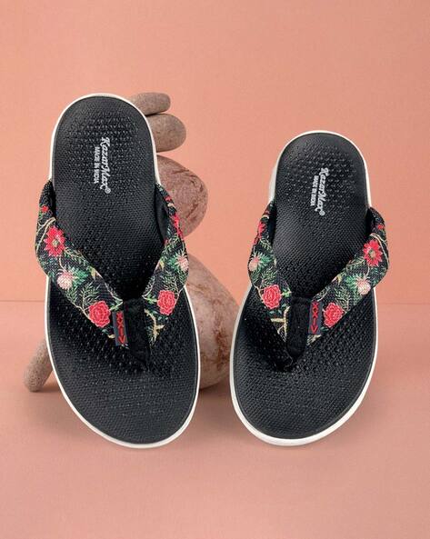 Buy Black Flip Flop & Slippers for Women by KazarMax Online