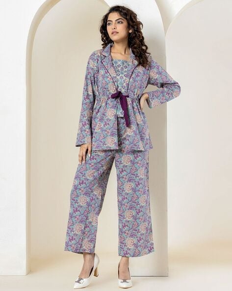 Buy Pink Stand Collar Front Zip Jacket Pant Set For Women by Deme by  Gabriella Online at Aza Fashions.