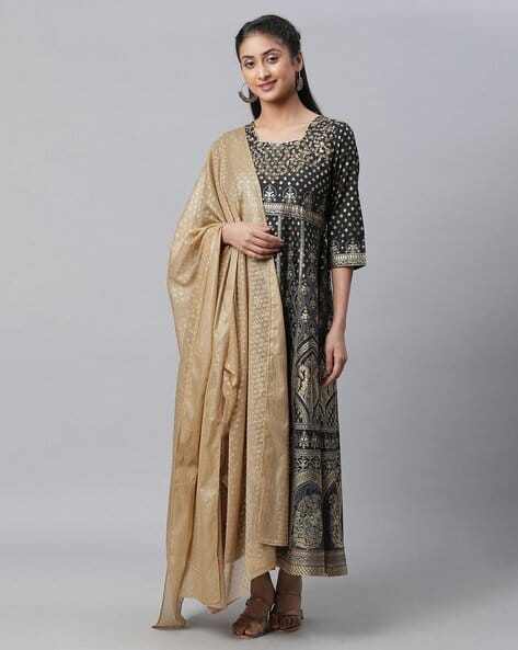 AURELIA Women Embellished Flared Kurta with Pants & Dupatta