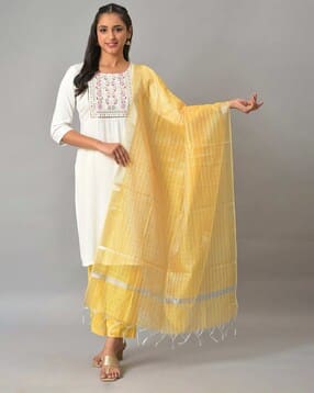 aurelia Women Striped Dupatta with Tassels-picture-36