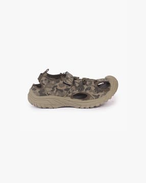 Boys Camouflage Print Sandals with Velcro Closure-image-12