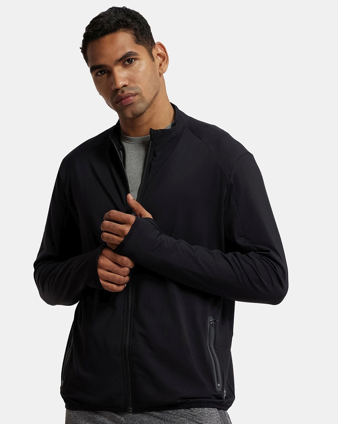 Sports Wear Black High Collar Men Jacket Thumb Hole Hoodie - China Men  Clothing and Jacket price | Made-in-China.com