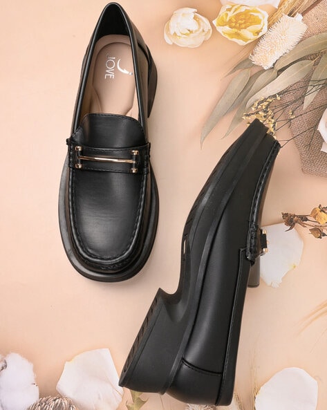 Jove Women Slip-On Casual Shoes