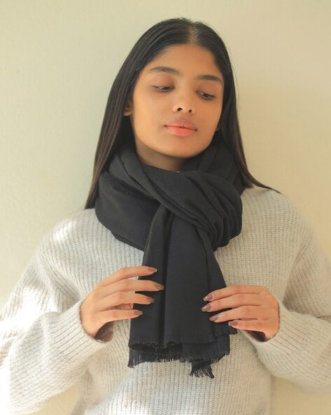 Women Woolen Scarf with Fringes Price in India