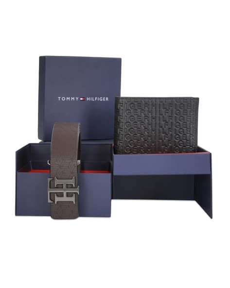 Leather Bi-Fold Wallet with Belt