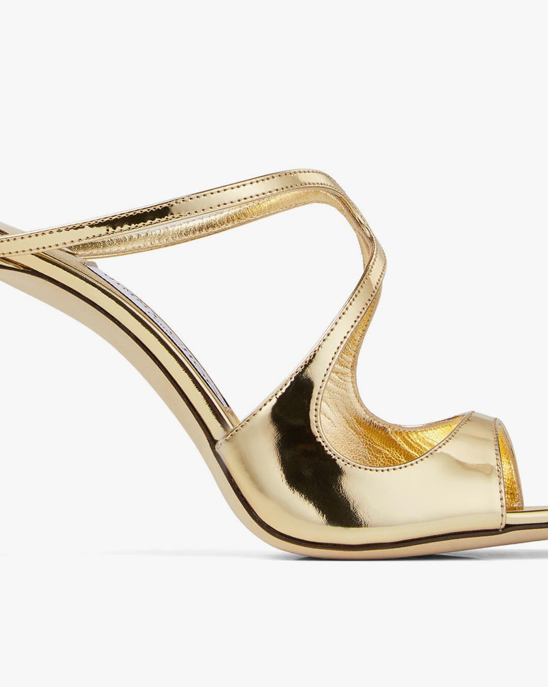 -1117Wx1400H-410298652-oo0022-