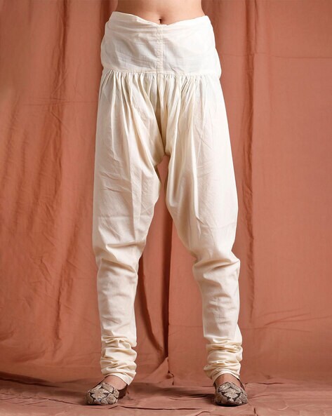 Women Pants with Pleated Detail Price in India