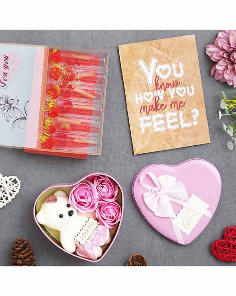 Valentines Day Gift Box - 1 Succulent | Valentine Succulent for Sale -  Succulents Box