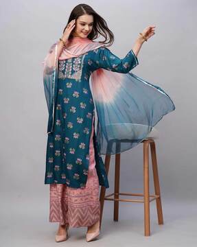 Ethnic wear clearance at lowest price