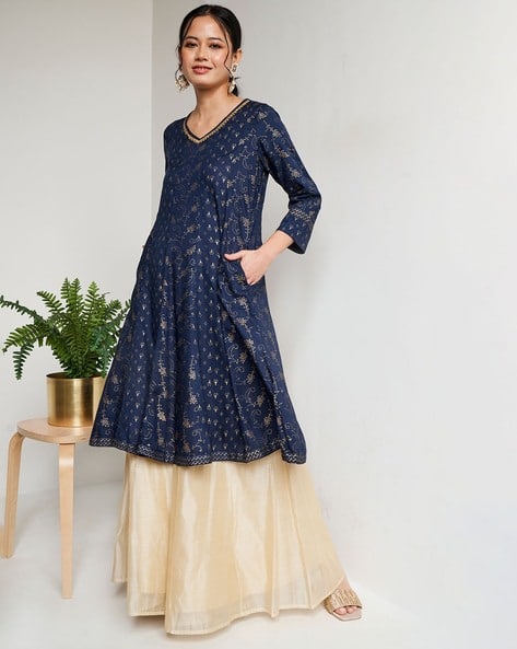 Global Desi Foil Print V-Neck Flared Kurta