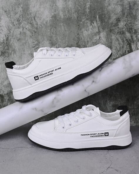 Women Round-Toe Lace-Up Sneakers