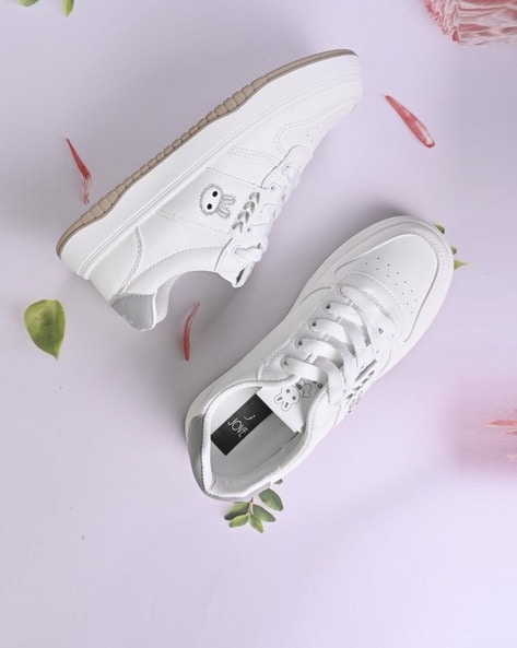 Jove Women Round-Toe Lace-Up Sneakers