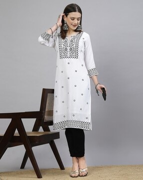 Ajio sale deals 299 kurtis