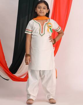 vastramay Embroidered Straight Kurta Set-picture-16