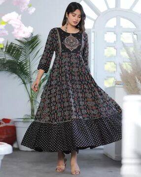 darvikaa collection Women Floral Print No Darts Anarkali Kurta-picture-51