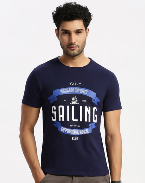 Men Slim Fit Crew-Neck T-Shirt