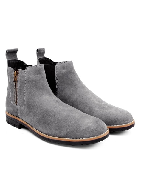 Textured Chelsea Boots