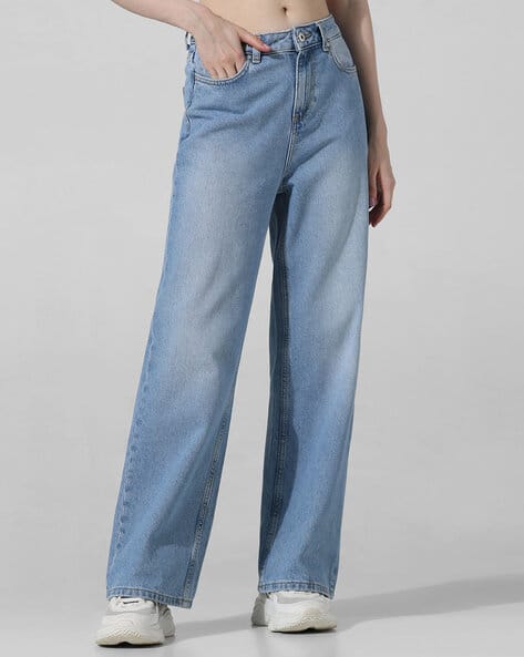 Women Straight Jeans with 5-Pocket Styling