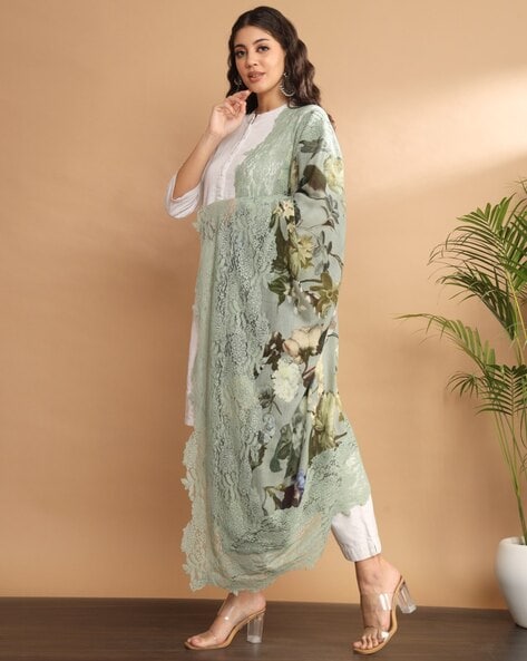 Women Floral Print Shawl with Lace Border Price in India