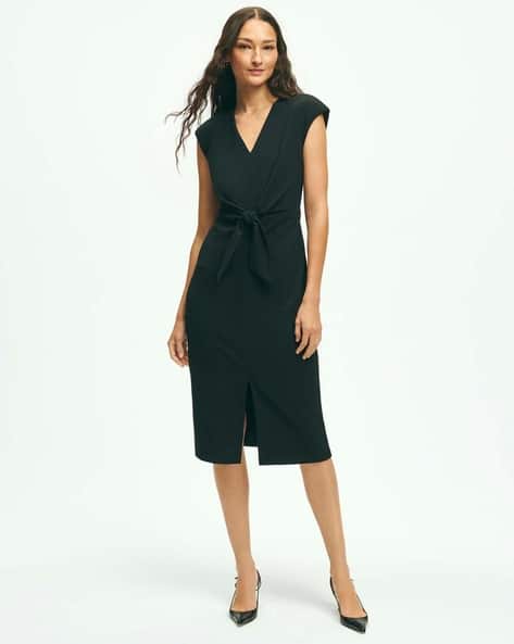 Cap-Sleeve V-Neck Crepe Sheath Dress - Main Image