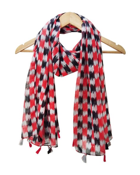 Women Houndstooth Print Scarf with Tassels Price in India