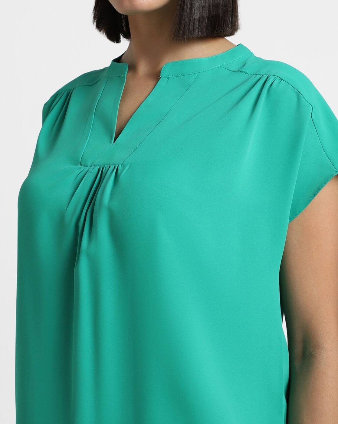 Buy ALLEN SOLLY Women Regular Fit Top Online | Ajio.com
