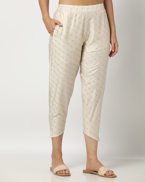 Women Printed Relaxed Fit Pants Price in India