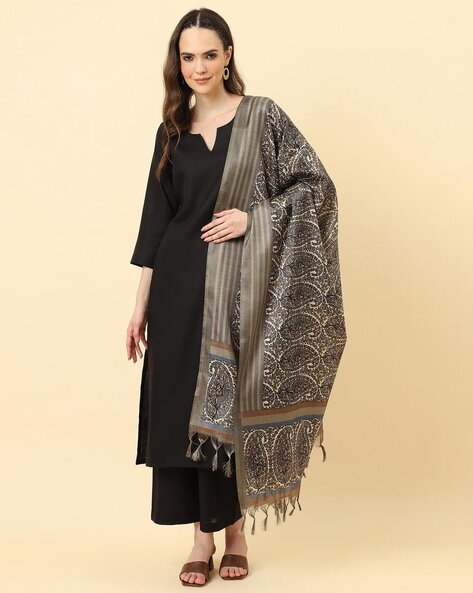 Women Paisley Print Dupatta with Tassels Price in India