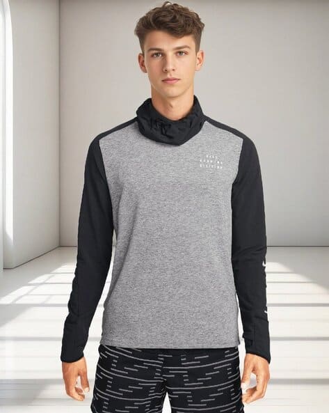 nike turtleneck shirt