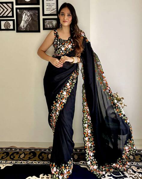 Women Floral Pattern Saree with Blouse Piece