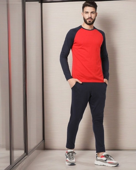 Blue Pants with Red Shirt Smart Casual Summer Outfits For Men In Their 30s  (12 ideas & outfits) | Lookastic